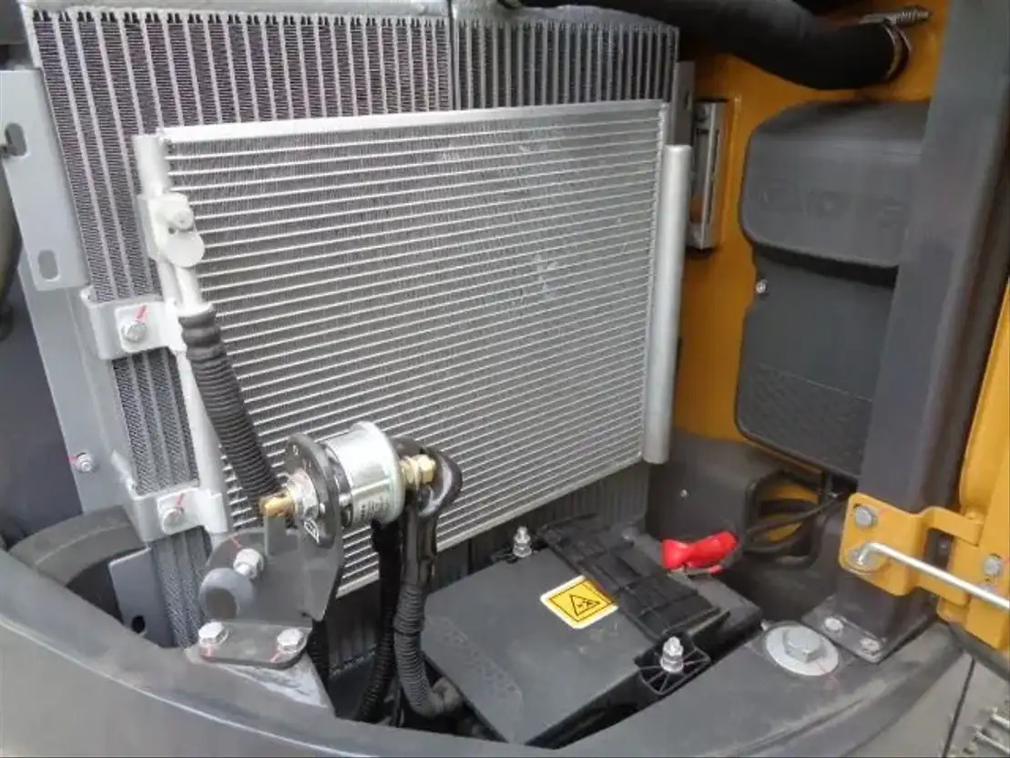 جديدة حفار زحاف XCMG XE60GA: صورة 6