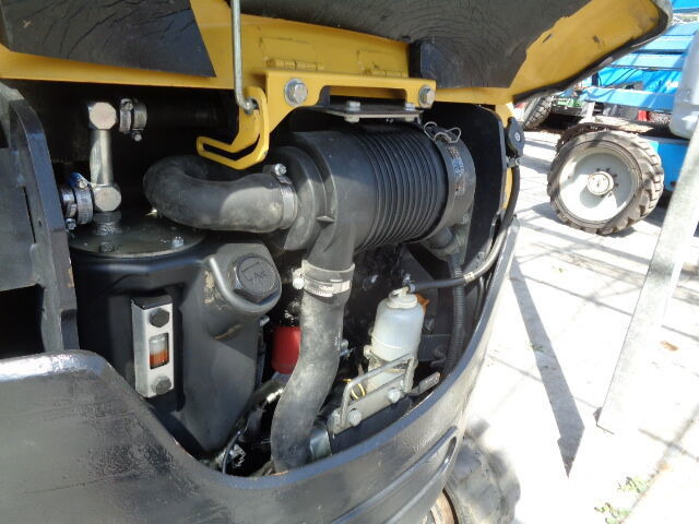 Yanmar SV22 - حفارة مُصَّغرة: صورة 3 Yanmar SV22 - حفارة مُصَّغرة: صورة 3