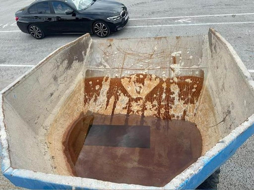 Ausa D450 AHG - شاحنة قلابة صغيرة: صورة 5 Ausa D450 AHG - شاحنة قلابة صغيرة: صورة 5