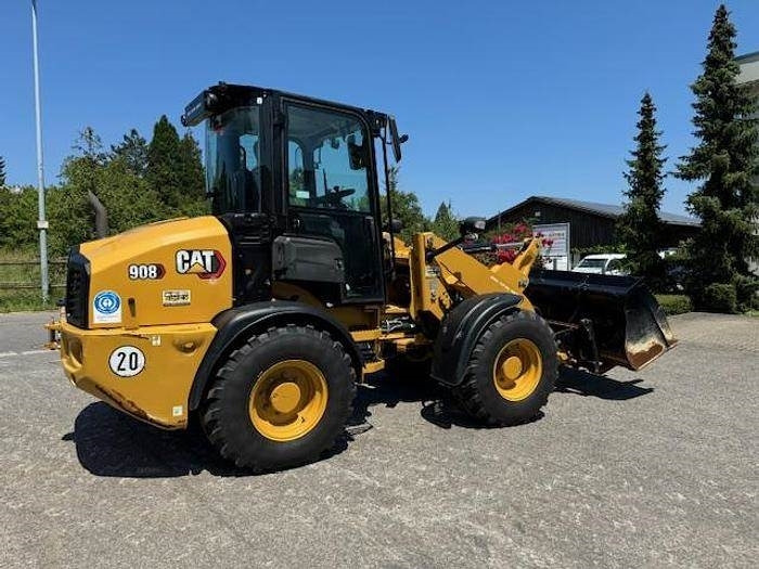 CAT 908 - اللودر بعجل: صورة 2 CAT 908 - اللودر بعجل: صورة 2
