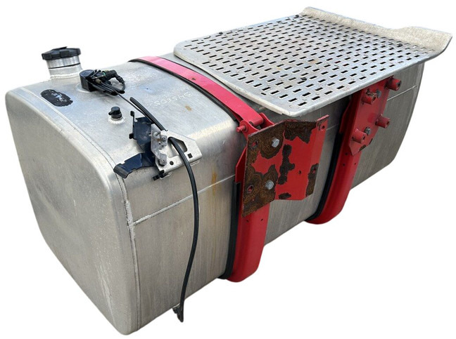 700L with brackets - خزان الوقود - شاحنة: صورة 4 700L with brackets - خزان الوقود - شاحنة: صورة 4