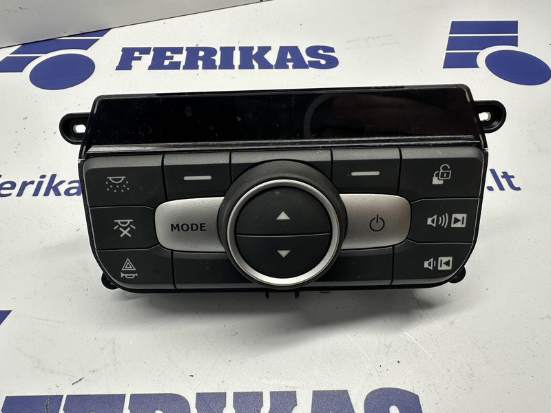 DAF XG, XF - لوحة القيادة - شاحنة: صورة 1 DAF XG, XF - لوحة القيادة - شاحنة: صورة 1