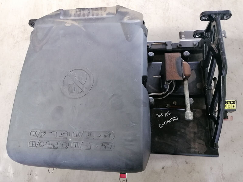 DAF battery box - بطارية - شاحنة: صورة 1 DAF battery box - بطارية - شاحنة: صورة 1