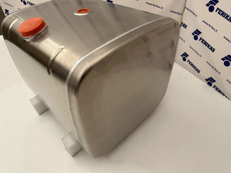 MAN New aluminum fuel tank 300L - خزان الوقود - شاحنة: صورة 2 MAN New aluminum fuel tank 300L - خزان الوقود - شاحنة: صورة 2