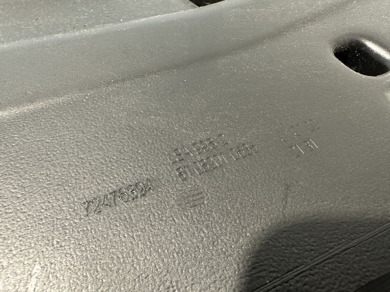 MAN air intake - أنبوب سحب الهواء - شاحنة: صورة 4 MAN air intake - أنبوب سحب الهواء - شاحنة: صورة 4