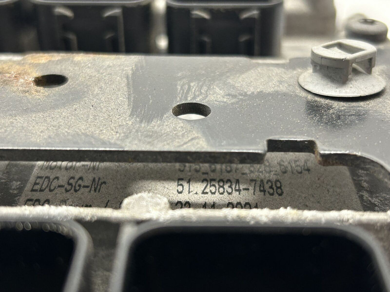 MAN engine control unit ECU - وحدة تحكم الكتروني - شاحنة: صورة 3 MAN engine control unit ECU - وحدة تحكم الكتروني - شاحنة: صورة 3