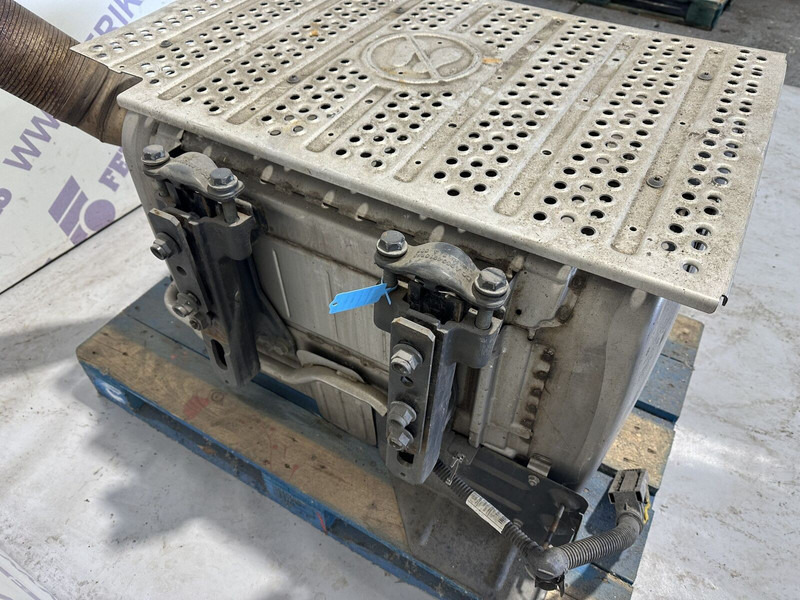 Mercedes-Benz Actros MP4 - محول حفزي - شاحنة: صورة 5 Mercedes-Benz Actros MP4 - محول حفزي - شاحنة: صورة 5