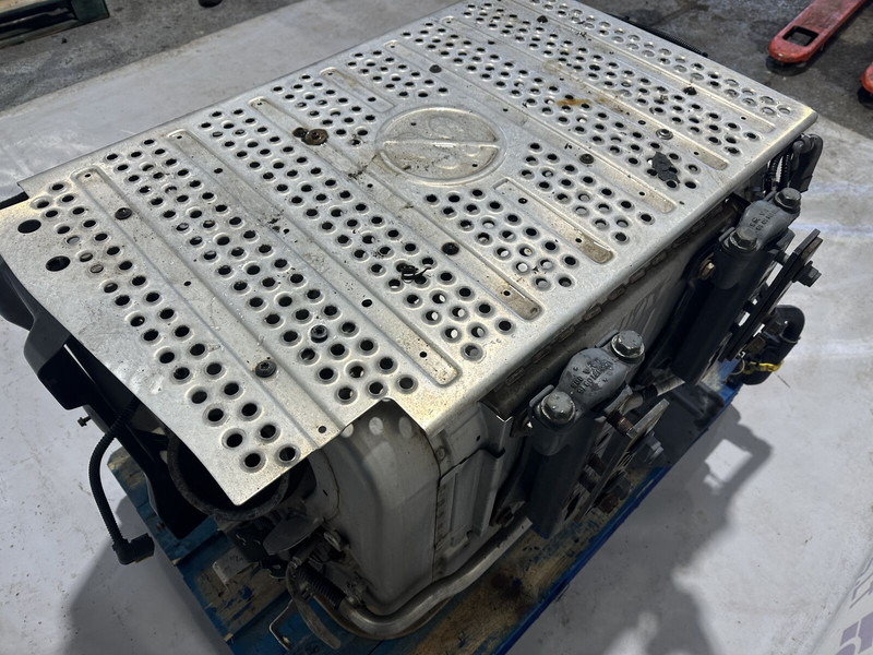 Mercedes-Benz Actros MP4 - محول حفزي - شاحنة: صورة 5 Mercedes-Benz Actros MP4 - محول حفزي - شاحنة: صورة 5