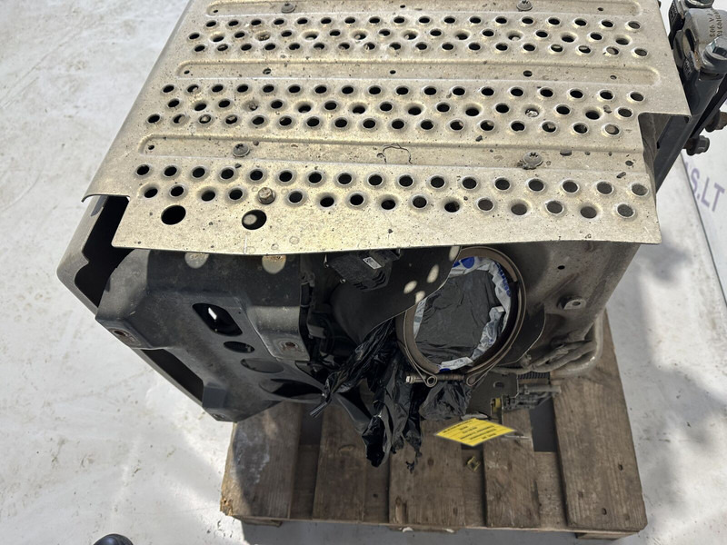 Mercedes-Benz Actros MP4 - محول حفزي - شاحنة: صورة 4 Mercedes-Benz Actros MP4 - محول حفزي - شاحنة: صورة 4