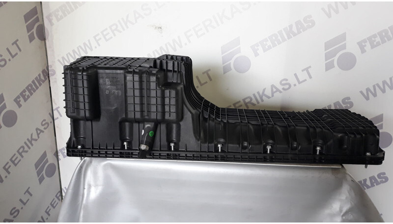 Mercedes-Benz OEM oil pan - علبة المرافق - شاحنة: صورة 4 Mercedes-Benz OEM oil pan - علبة المرافق - شاحنة: صورة 4