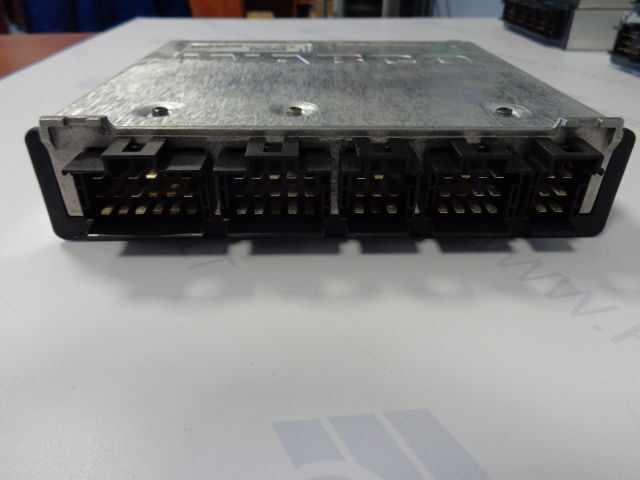 Mercedes-Benz WABCO EPB control unit 0004465636 0004463036 0004463136 00044641 - وحدة تحكم الكتروني - شاحنة: صورة 4 Mercedes-Benz WABCO EPB control unit 0004465636 0004463036 0004463136 00044641 - وحدة تحكم الكتروني - شاحنة: صورة 4