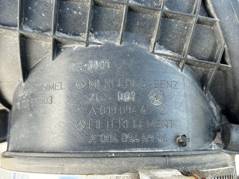 Mercedes-Benz air filter box - فلتر هواء المقصورة - شاحنة: صورة 3 Mercedes-Benz air filter box - فلتر هواء المقصورة - شاحنة: صورة 3