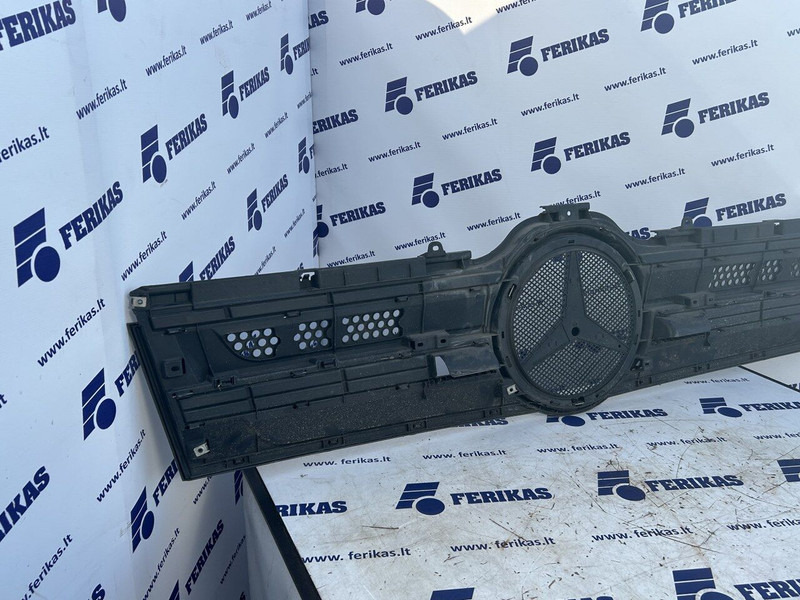 Mercedes-Benz bonnet grill - غطاء محرك المركبة - شاحنة: صورة 5 Mercedes-Benz bonnet grill - غطاء محرك المركبة - شاحنة: صورة 5