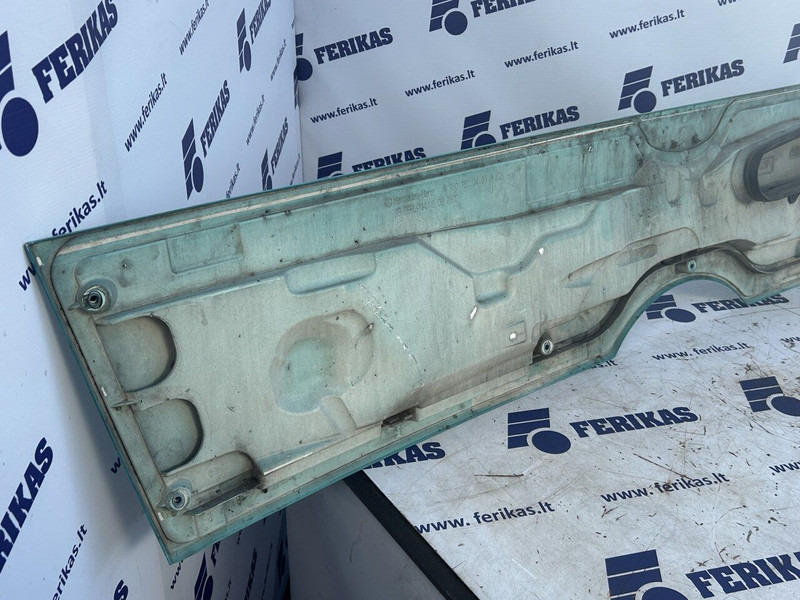 Mercedes-Benz bonnet part - غطاء محرك المركبة - شاحنة: صورة 5 Mercedes-Benz bonnet part - غطاء محرك المركبة - شاحنة: صورة 5