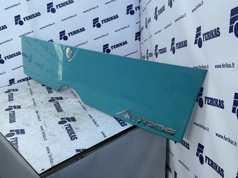 Mercedes-Benz bonnet part - غطاء محرك المركبة - شاحنة: صورة 3 Mercedes-Benz bonnet part - غطاء محرك المركبة - شاحنة: صورة 3