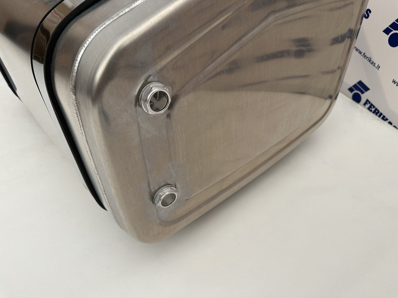 Mercedes-Benz - خزان هيدروليكي - شاحنة: صورة 4 Mercedes-Benz - خزان هيدروليكي - شاحنة: صورة 4