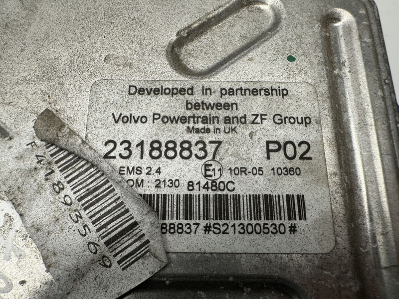 Volvo ECU engine control unit - وحدة تحكم الكتروني - شاحنة: صورة 4 Volvo ECU engine control unit - وحدة تحكم الكتروني - شاحنة: صورة 4
