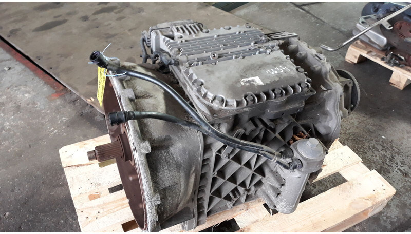 Volvo FH4 EURO6 good condition gearbox - صندوق التروس - شاحنة: صورة 1 Volvo FH4 EURO6 good condition gearbox - صندوق التروس - شاحنة: صورة 1