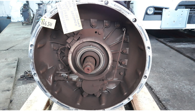 Volvo FH4 EURO6 good condition gearbox - صندوق التروس - شاحنة: صورة 3 Volvo FH4 EURO6 good condition gearbox - صندوق التروس - شاحنة: صورة 3
