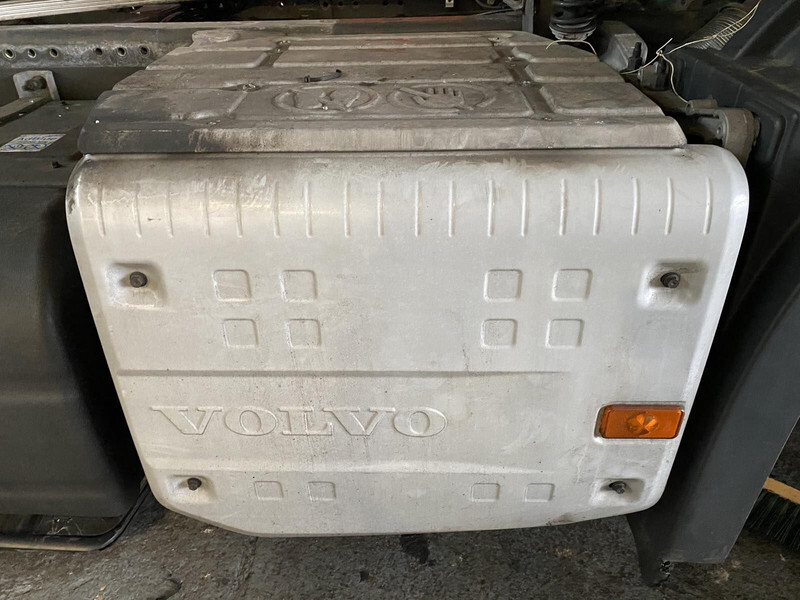 Volvo FM - كاتم الصوت - شاحنة: صورة 1 Volvo FM - كاتم الصوت - شاحنة: صورة 1