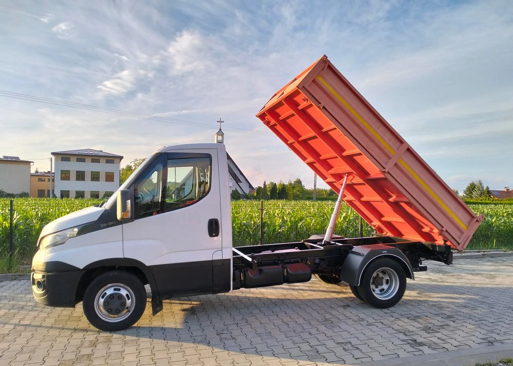 Iveco Daily 35C13 wywrotka wywrot kiper tipper wyklapac - قلاب صغير: صورة 3 Iveco Daily 35C13 wywrotka wywrot kiper tipper wyklapac - قلاب صغير: صورة 3