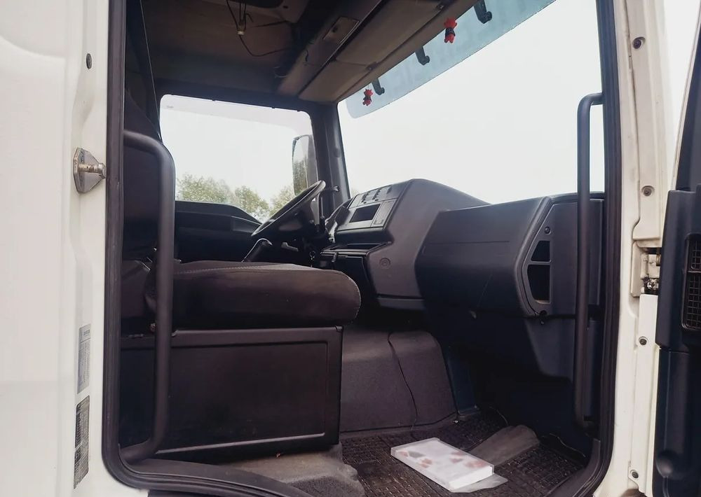 شاحنة صهريج MAN TGL 12 220 !! EURO 5 !!!: صورة 9 شاحنة صهريج MAN TGL 12 220 !! EURO 5 !!!: صورة 9