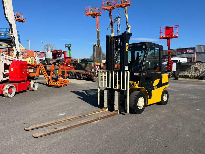 Yale GLP40VX Gas 4T 3.65m (1827) - رافعة شوكية تعمل بالغاز: صورة 3 Yale GLP40VX Gas 4T 3.65m (1827) - رافعة شوكية تعمل بالغاز: صورة 3