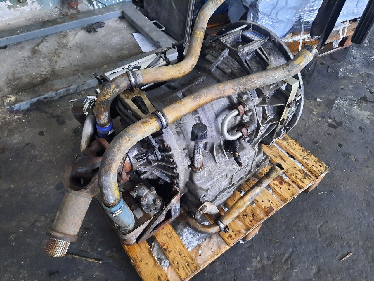 IVECO ZF 6HP604C Cursor 8. 6HP594C IVECO Cursor 8 - صندوق التروس - حافلة: صورة 3 IVECO ZF 6HP604C Cursor 8. 6HP594C IVECO Cursor 8 - صندوق التروس - حافلة: صورة 3