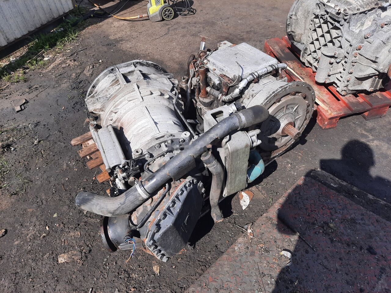 IVECO ZF 6HP604C Cursor 8. 6HP594C IVECO Cursor 8 - صندوق التروس - حافلة: صورة 2 IVECO ZF 6HP604C Cursor 8. 6HP594C IVECO Cursor 8 - صندوق التروس - حافلة: صورة 2