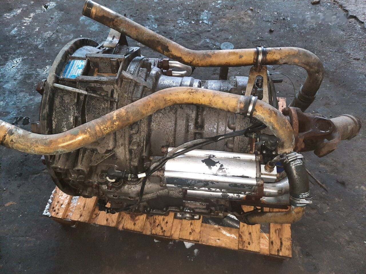 IVECO ZF 6HP604C Cursor 8. 6HP594C IVECO Cursor 8 - صندوق التروس - حافلة: صورة 1 IVECO ZF 6HP604C Cursor 8. 6HP594C IVECO Cursor 8 - صندوق التروس - حافلة: صورة 1