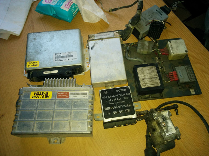 MAN Intarder EST-32 ZF-6009058022 - وحدة تحكم الكتروني: صورة 4 MAN Intarder EST-32 ZF-6009058022 - وحدة تحكم الكتروني: صورة 4