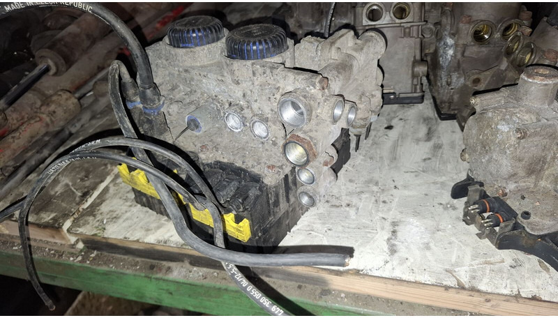 MAN Скания.Вольво - صمام: صورة 3 MAN Скания.Вольво - صمام: صورة 3