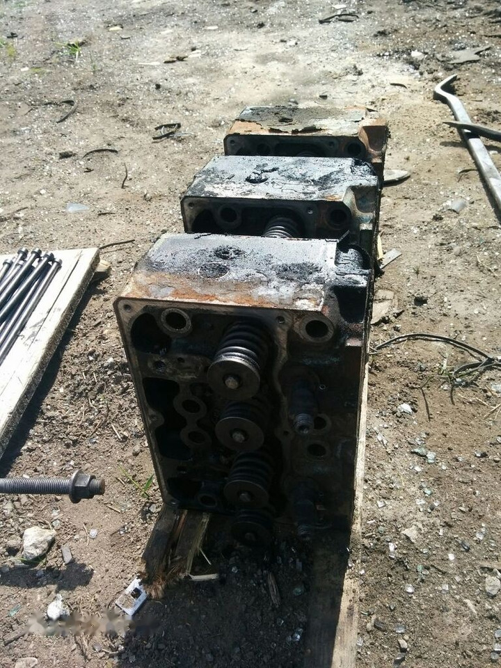 MAN / Turbina 53271013060c golovka MAN E2876 - مشعب العادم - شاحنة: صورة 3 MAN / Turbina 53271013060c golovka MAN E2876 - مشعب العادم - شاحنة: صورة 3