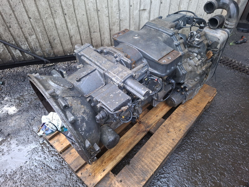 Scania BUS -GR875R . GRSO 905R. Scania BUS -GR875R . GRSO 905R.: صورة 6