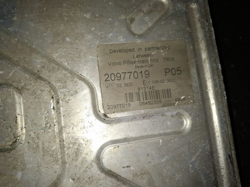 Volvo D12 D7C D9 - وحدة تحكم الكتروني: صورة 2 Volvo D12 D7C D9 - وحدة تحكم الكتروني: صورة 2