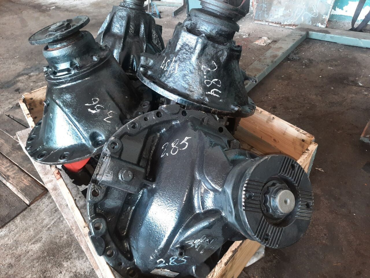 Volvo S91\PP .R9S . A-132 .RSS-1228B . RS1228SV. RS-1228C. RSS1344C. E Volvo B7R - صندوق التروس التفاضلية - حافلة: صورة 5 Volvo S91\PP .R9S . A-132 .RSS-1228B . RS1228SV. RS-1228C. RSS1344C. E Volvo B7R - صندوق التروس التفاضلية - حافلة: صورة 5