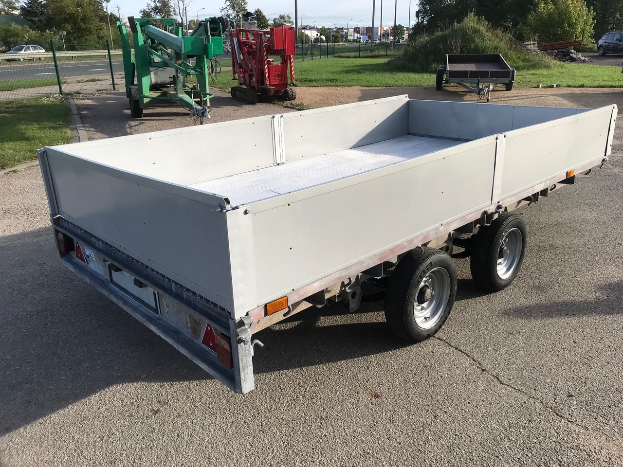Ifor Williams LM126G - مقطورات مسطحة: صورة 4 Ifor Williams LM126G - مقطورات مسطحة: صورة 4