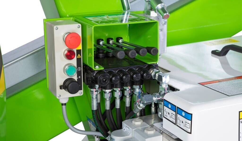 NIFTYLIFT N120TPET - شاحنة ذراع مفصلي, منصة العمل الجوية مقطورة: صورة 5 NIFTYLIFT N120TPET - شاحنة ذراع مفصلي, منصة العمل الجوية مقطورة: صورة 5