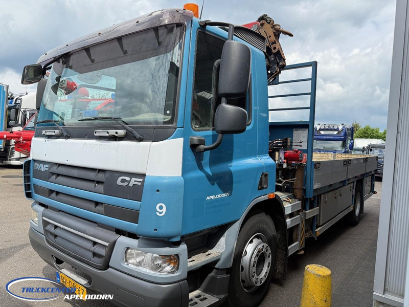 DAF CF 75.310 Manuel, Steel springs, HMF 1560 K3 - شاحنات مسطحة, شاحنة كرين: صورة 3 DAF CF 75.310 Manuel, Steel springs, HMF 1560 K3 - شاحنات مسطحة, شاحنة كرين: صورة 3
