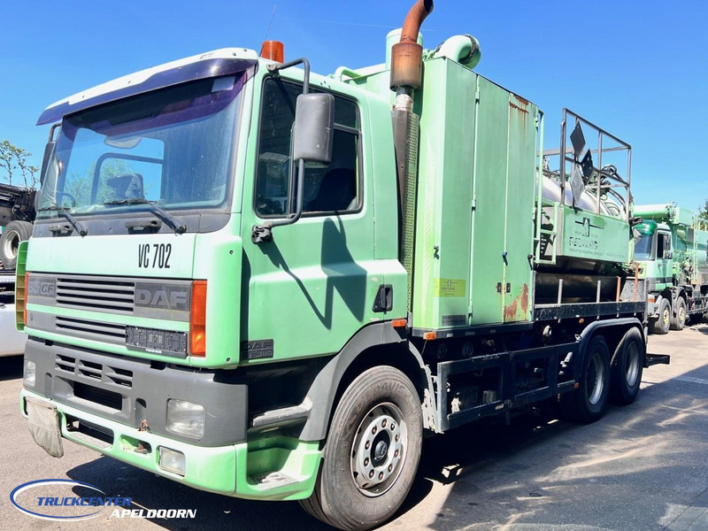 DAF CF 85.380 Inox tank ADR, 6x2, Euro 2 - شاحنة الشفط: صورة 3 DAF CF 85.380 Inox tank ADR, 6x2, Euro 2 - شاحنة الشفط: صورة 3