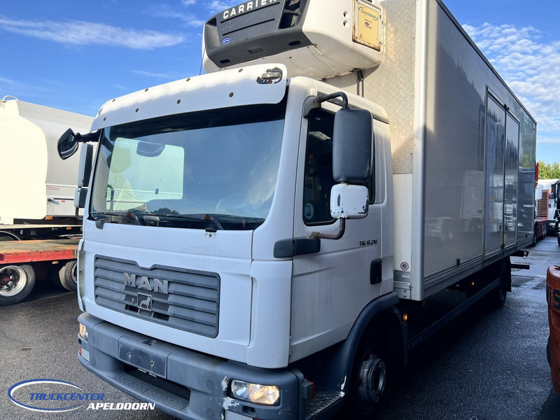 MAN TGL 12.210 Manuel, Carrier Supra 450 Nordic, Euro 4 - شاحنة الفريزر: صورة 3 MAN TGL 12.210 Manuel, Carrier Supra 450 Nordic, Euro 4 - شاحنة الفريزر: صورة 3