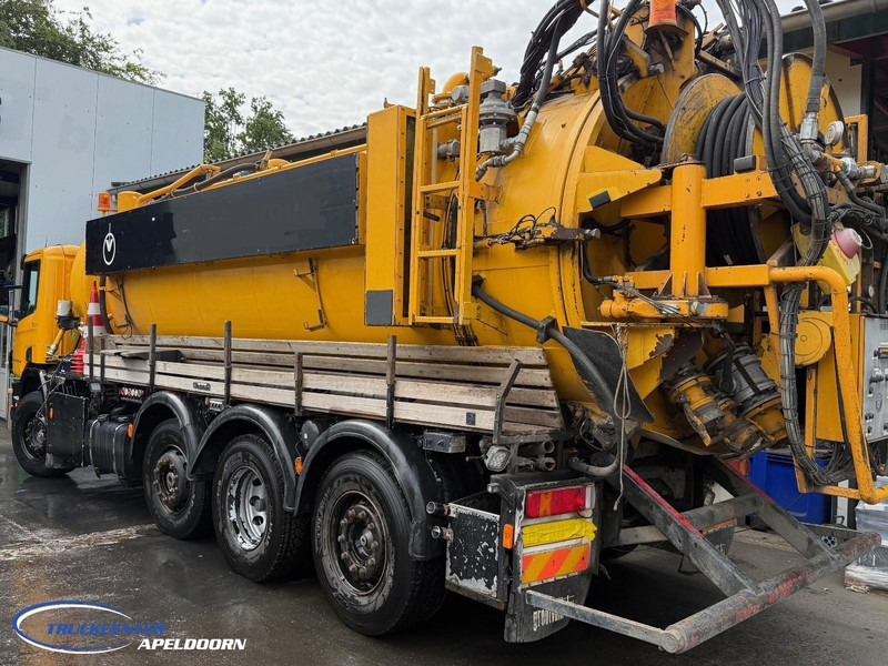 Scania P114GB8X2/4 NA 340 Tussenbak ontbreekt - شاحنة الشفط: صورة 2 Scania P114GB8X2/4 NA 340 Tussenbak ontbreekt - شاحنة الشفط: صورة 2
