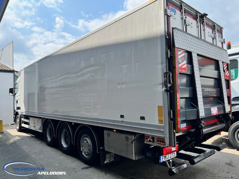 Scania R410 Mitsubishi Multitemp 3 zone, 8x4, 2000 kg lift - شاحنة الفريزر: صورة 4 Scania R410 Mitsubishi Multitemp 3 zone, 8x4, 2000 kg lift - شاحنة الفريزر: صورة 4