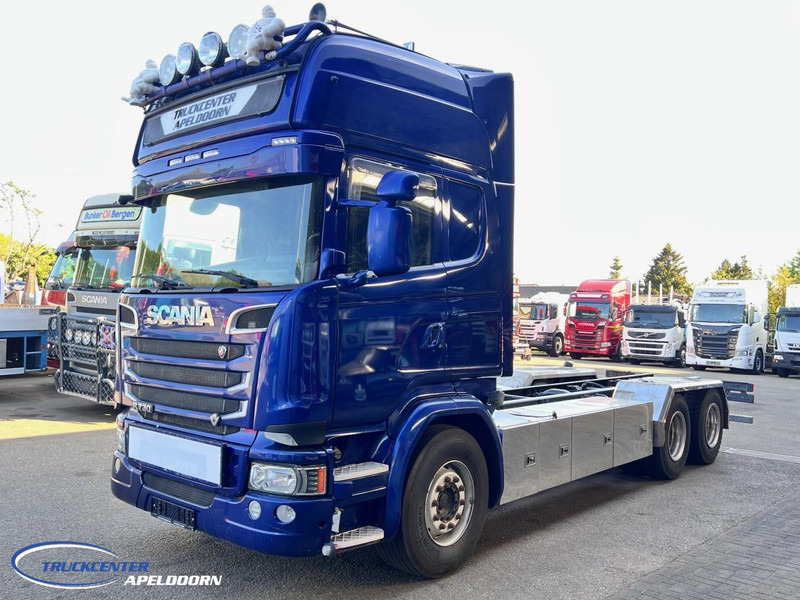 Scania R730 V8 6x4, Retarder, Clutch! PTO - شاحنة هيكل كابينة: صورة 3 Scania R730 V8 6x4, Retarder, Clutch! PTO - شاحنة هيكل كابينة: صورة 3