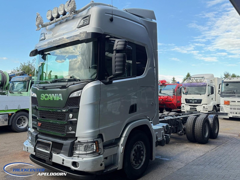 Scania R730 XT NGS V8 6x4 Naafreductie, Retarder, PTO - شاحنة هيكل كابينة: صورة 4 Scania R730 XT NGS V8 6x4 Naafreductie, Retarder, PTO - شاحنة هيكل كابينة: صورة 4
