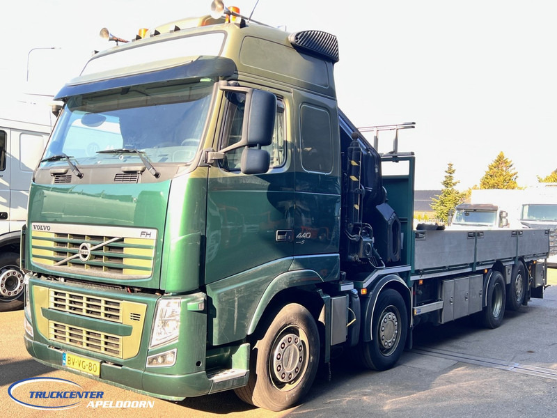 Volvo FH 440 HIAB 800 E4, 8x2 - شاحنات مسطحة, شاحنة كرين: صورة 3 Volvo FH 440 HIAB 800 E4, 8x2 - شاحنات مسطحة, شاحنة كرين: صورة 3