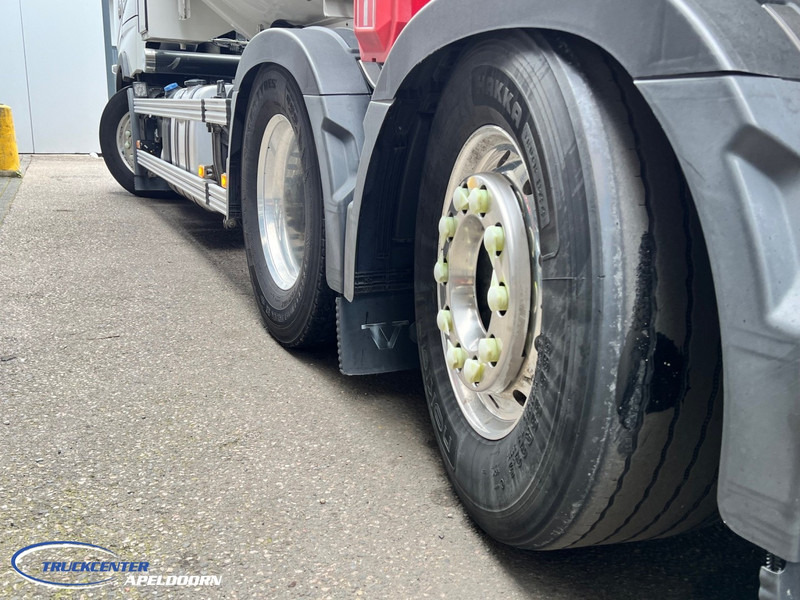Volvo FH 540 LAG 20600 Liter ADR, 4 Comp. - شاحنة صهريج: صورة 5 Volvo FH 540 LAG 20600 Liter ADR, 4 Comp. - شاحنة صهريج: صورة 5