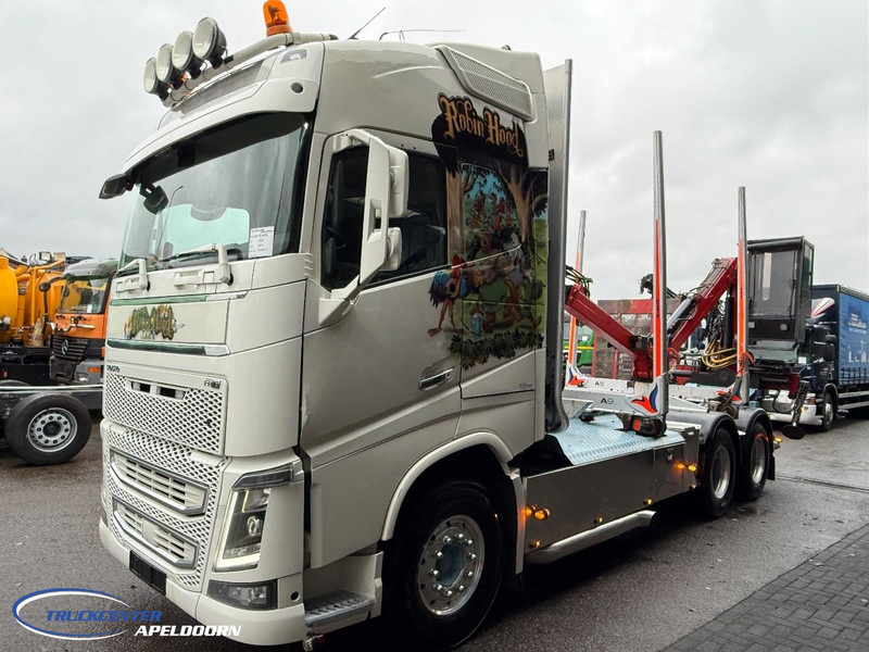 Volvo FH 750 Loglift, 6x4, Dynamic steering, Special painting - شاحنة قطع الأشجار, شاحنة كرين: صورة 3 Volvo FH 750 Loglift, 6x4, Dynamic steering, Special painting - شاحنة قطع الأشجار, شاحنة كرين: صورة 3