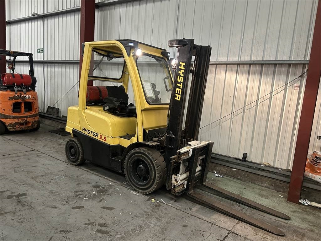 Hyster H2.5FT - رافعة شوكية تعمل بالغاز: صورة 4 Hyster H2.5FT - رافعة شوكية تعمل بالغاز: صورة 4