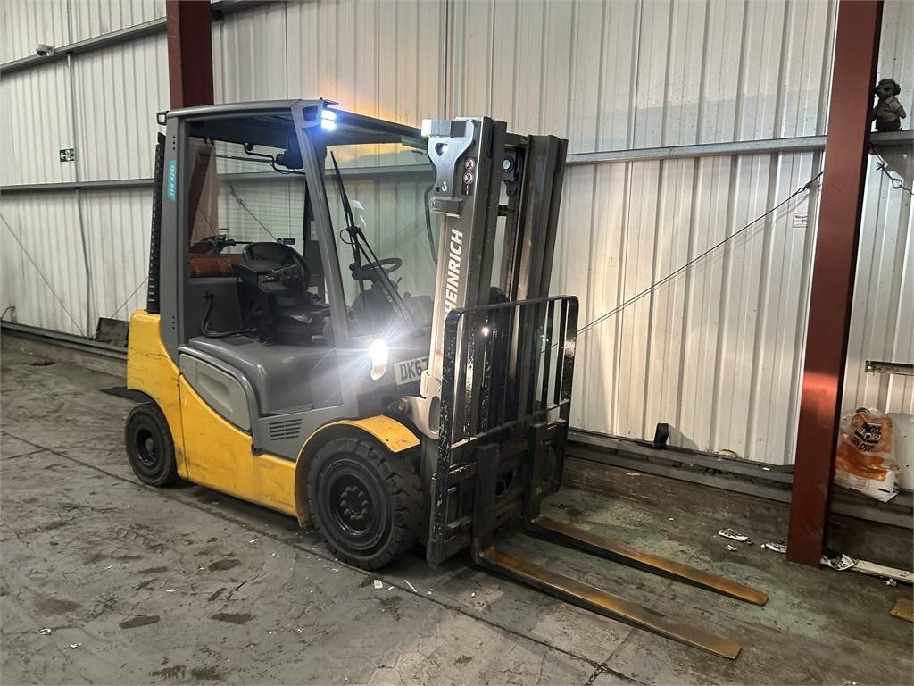 Jungheinrich TFG425S - رافعة شوكية تعمل بالغاز: صورة 4 Jungheinrich TFG425S - رافعة شوكية تعمل بالغاز: صورة 4